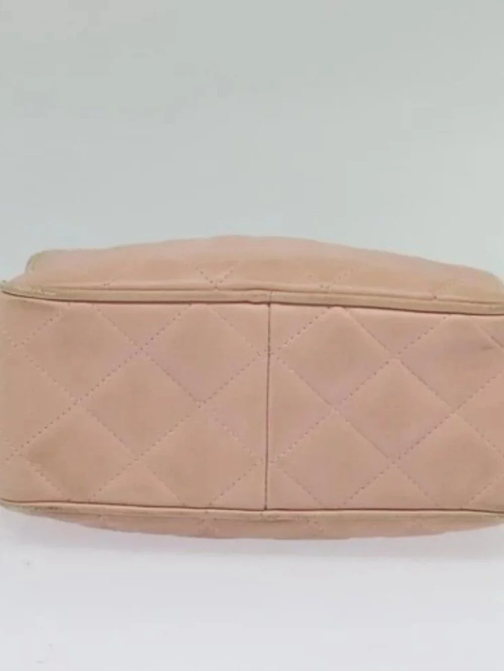 CHANEL pocket	rubbing material	lamb shape